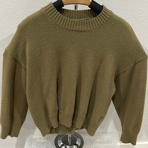 SHEIN Green Cowl Neck Sweater with Relaxed Fit